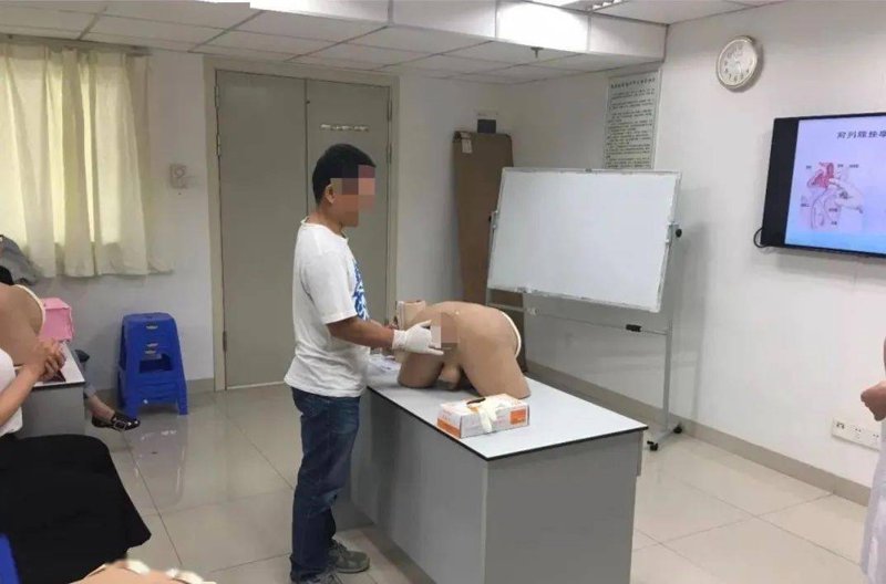 性功能障碍包括哪些症状？男性朋友们常常会遇到一些困扰，但往往羞于启齿。今天就让我们通过轻松幽默的方式揭开这些困惑的面纱。